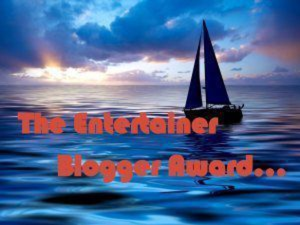 the entertainer blogger award